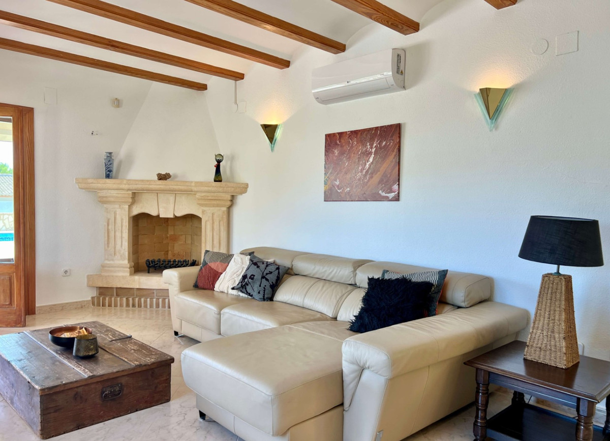 4 Bed Townhouse for sale in Calpe Costa Blanca, Alicante, Spain
