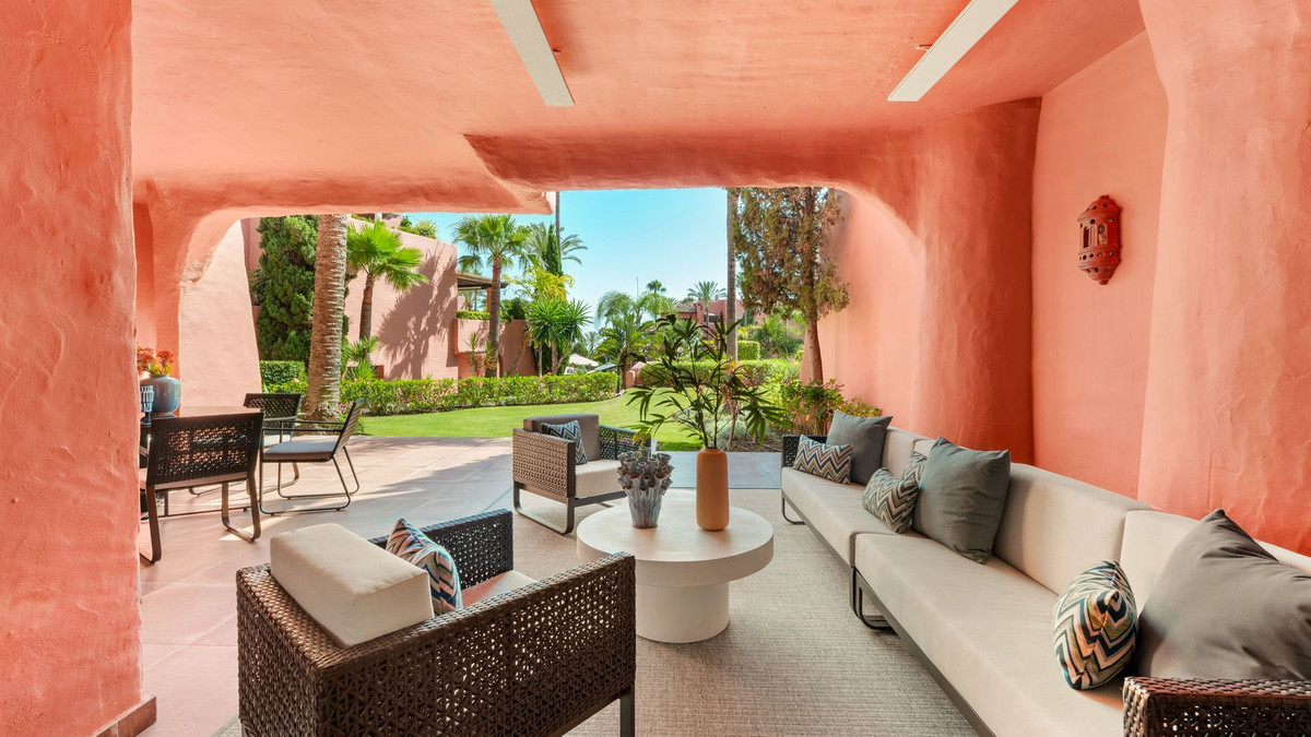 3 Bed Apartment for sale in New Golden Mile Costa Del Sol, Málaga, Spain