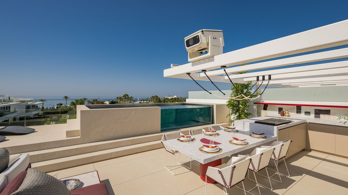 Se vende Pareada de 4 dormitorios en Costa Del Sol, Málaga, España