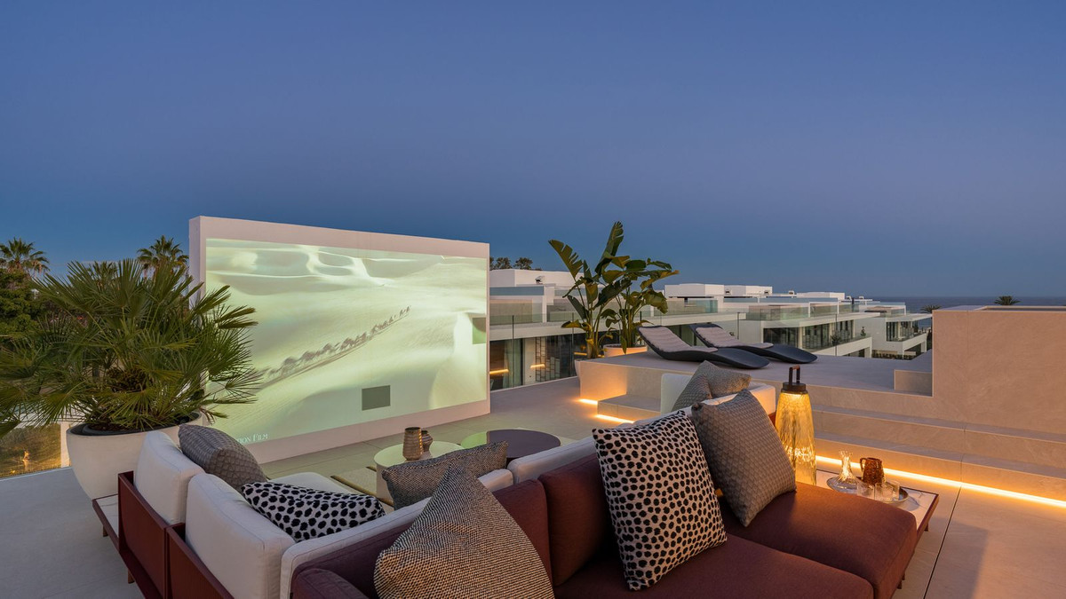 Se vende Pareada de 4 dormitorios en Costa Del Sol, Málaga, España