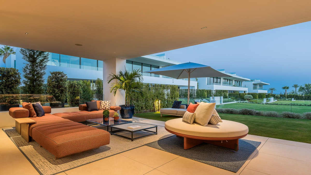 Se vende Pareada de 4 dormitorios en Costa Del Sol, Málaga, España