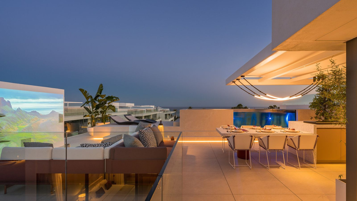 Se vende Pareada de 4 dormitorios en Costa Del Sol, Málaga, España