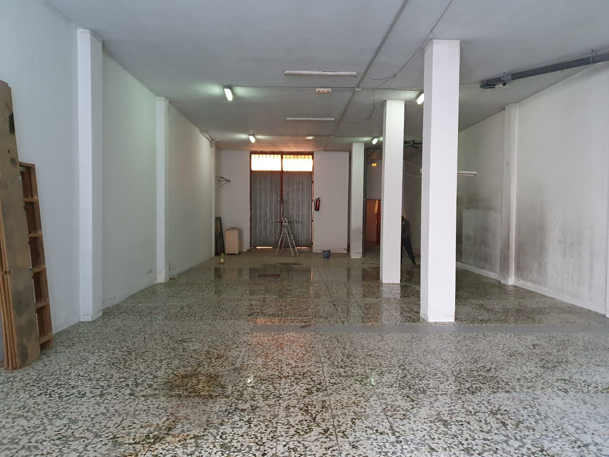 Commercial unit for sale in Las Lagunas Costa Del Sol, Málaga, Spain