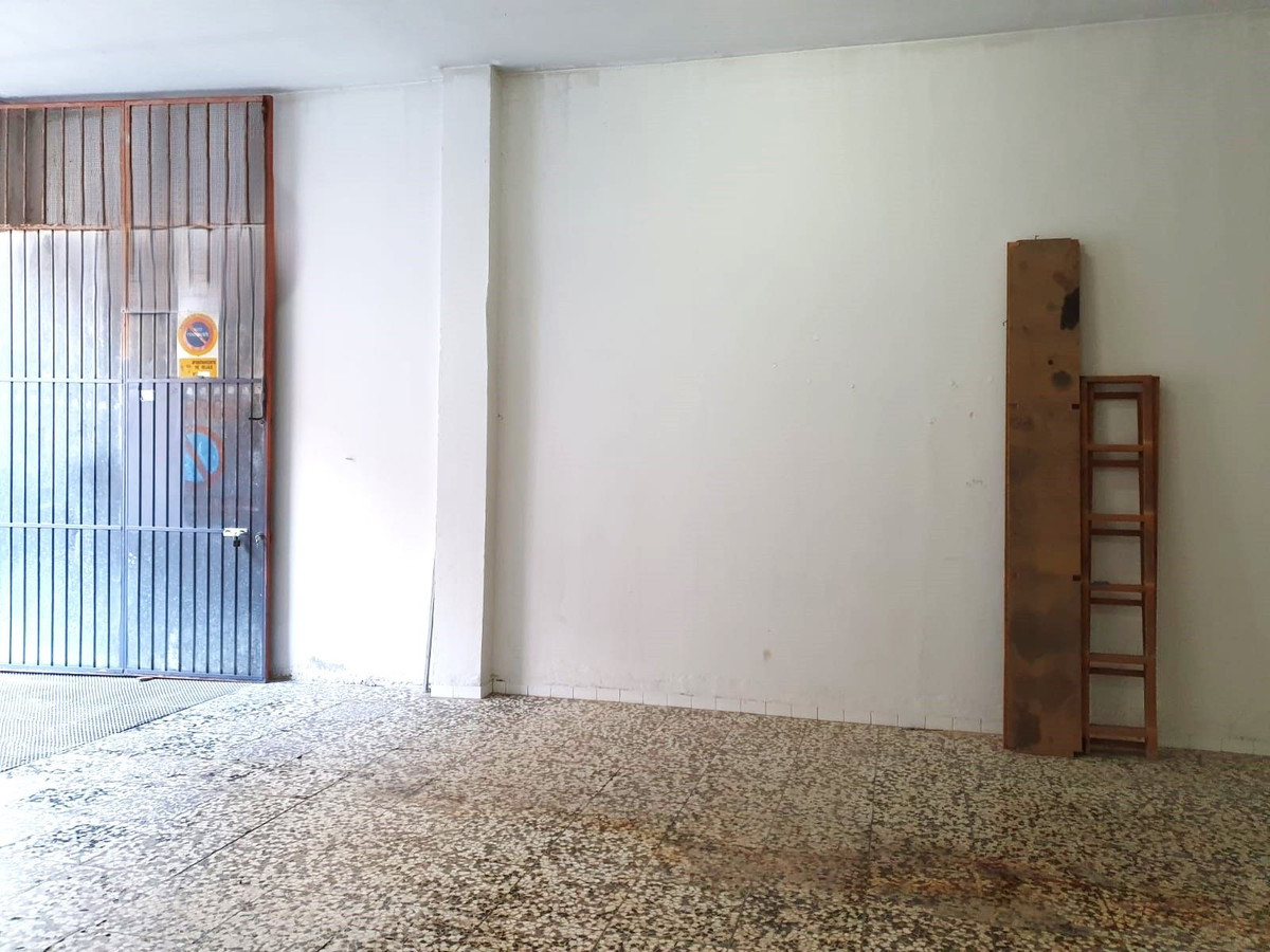 Commercial unit for sale in Las Lagunas Costa Del Sol, Málaga, Spain