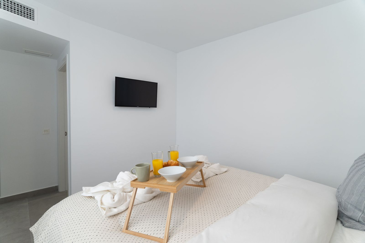 Se vende Edificio residencial de 17 dormitorios en Costa Del Sol, Málaga, España