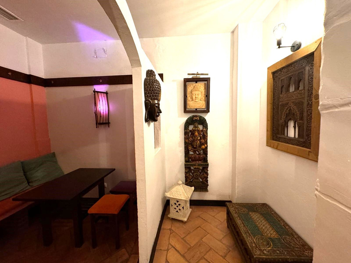 Se vende Negocio de 6 dormitorios en Costa Del Sol, Málaga, España