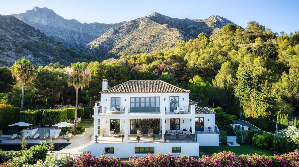 Se vende Villa - Chalet de 6 dormitorios en Costa Del Sol, Málaga, España