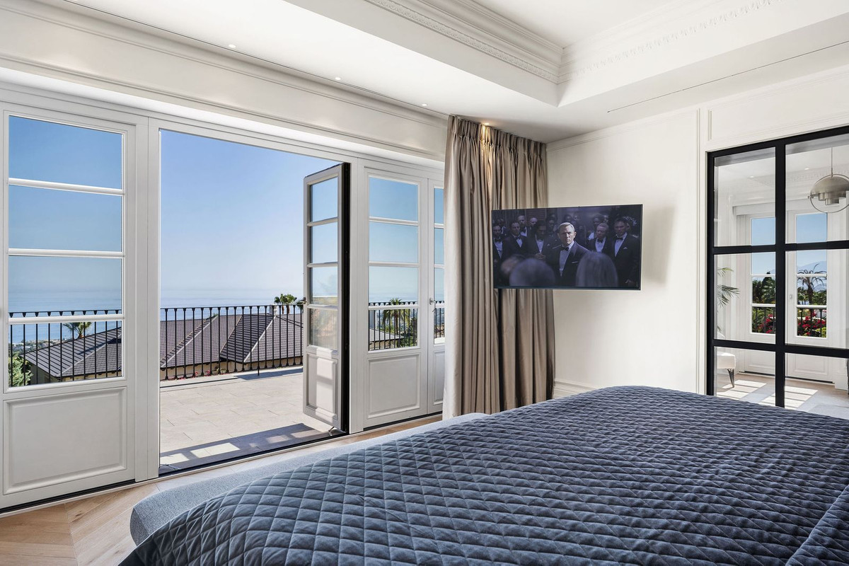 Se vende Villa - Chalet de 6 dormitorios en Costa Del Sol, Málaga, España