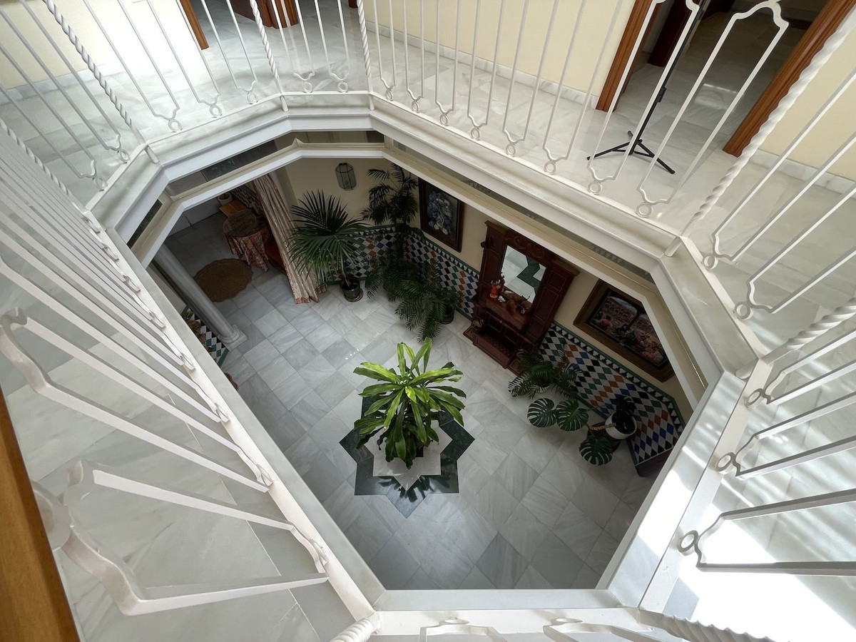 4 Bed Townhouse for sale in Nerja Costa Del Sol East, Málaga, Spain