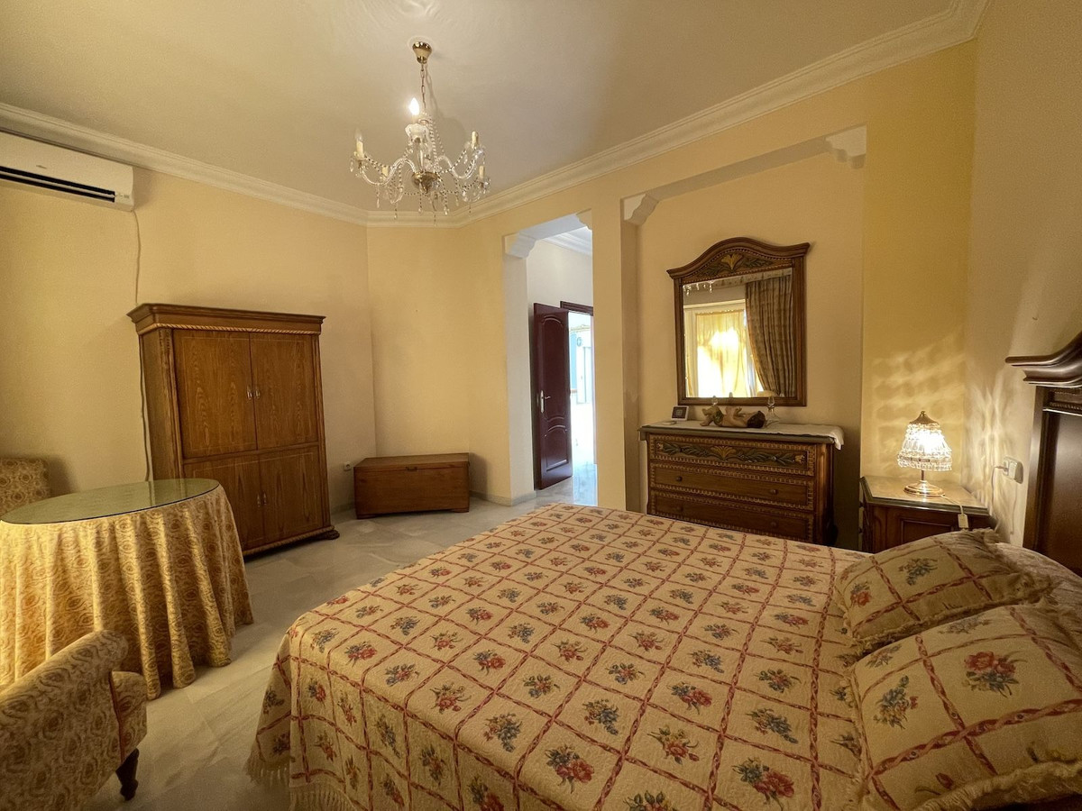 4 Bed Townhouse for sale in Nerja Costa Del Sol East, Málaga, Spain