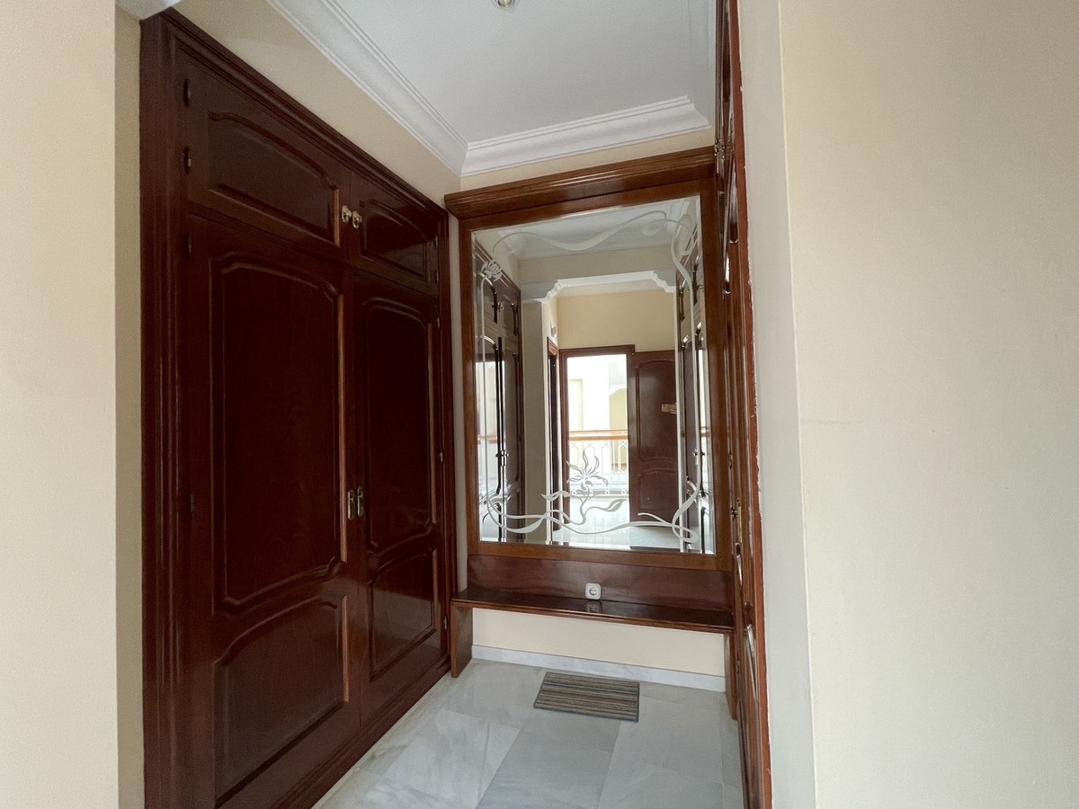 4 Bed Townhouse for sale in Nerja Costa Del Sol East, Málaga, Spain