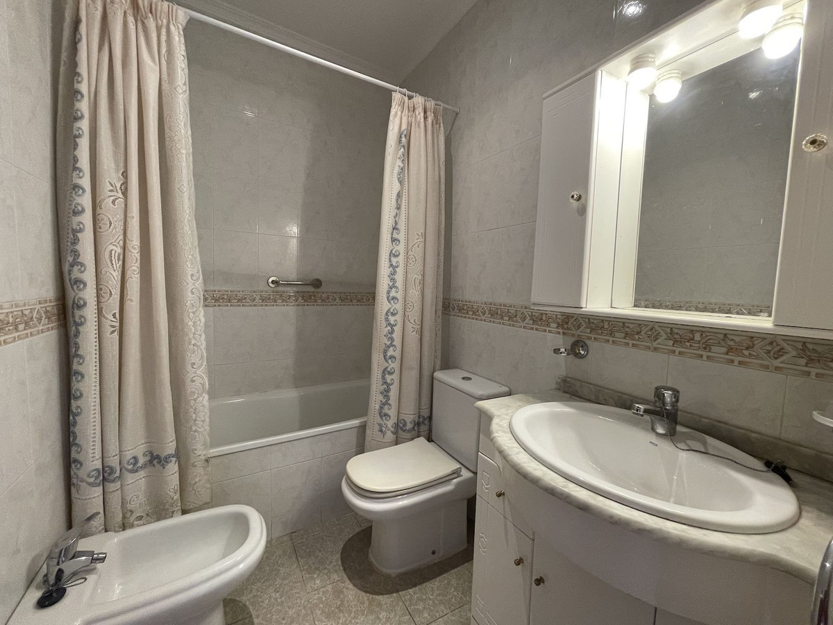 4 Bed Townhouse for sale in Nerja Costa Del Sol East, Málaga, Spain