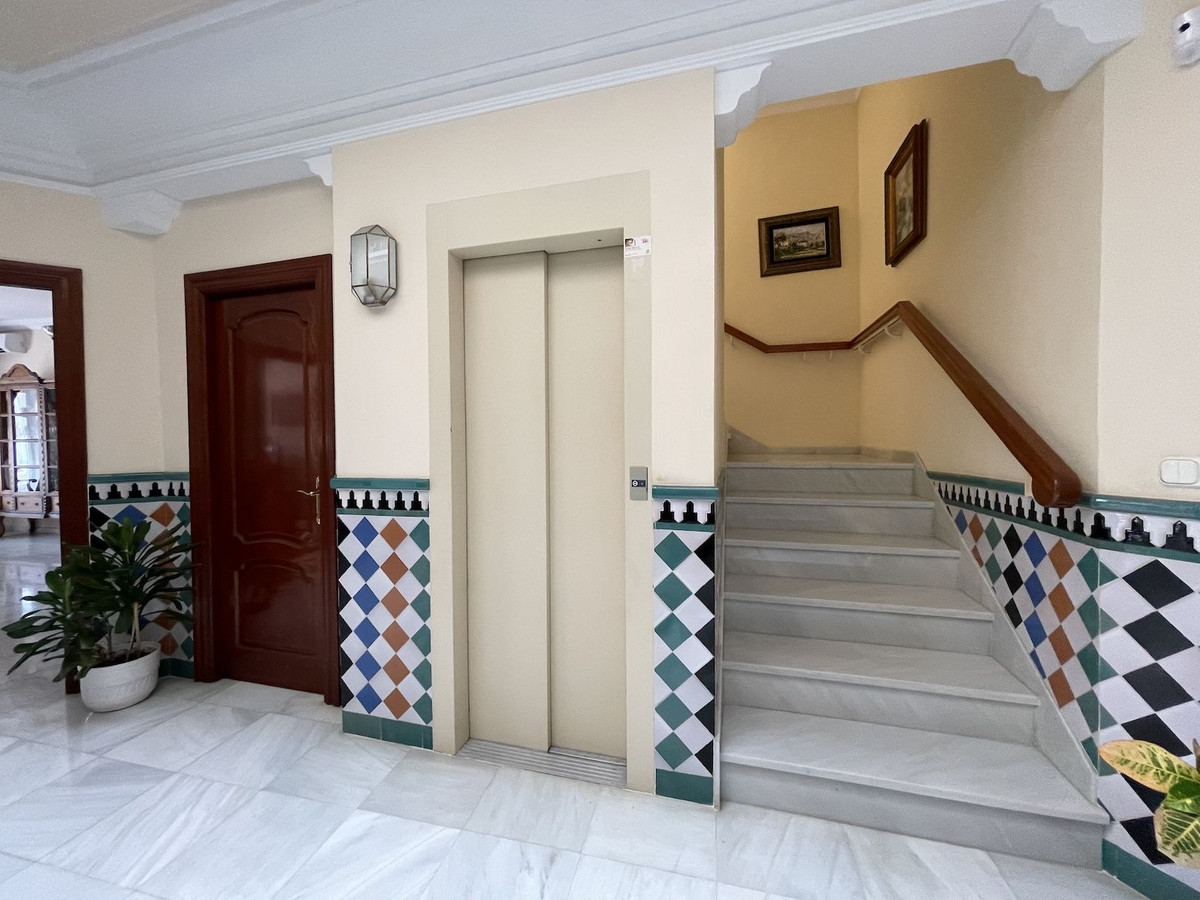 4 Bed Townhouse for sale in Nerja Costa Del Sol East, Málaga, Spain