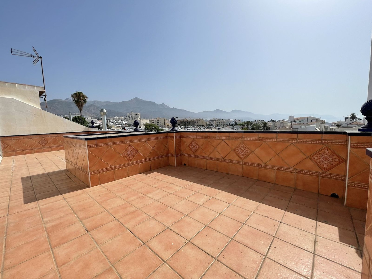 4 Bed Townhouse for sale in Nerja Costa Del Sol East, Málaga, Spain