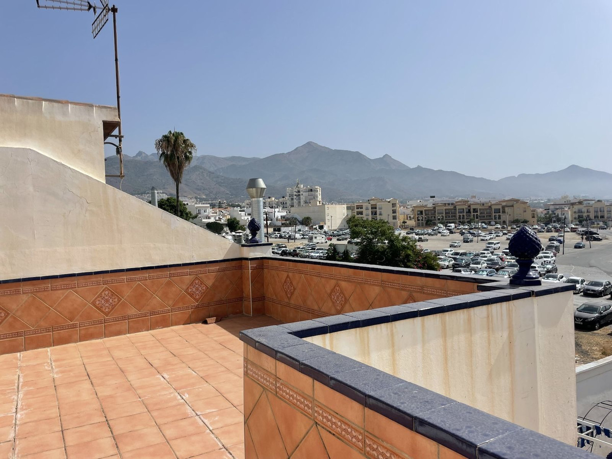 4 Bed Townhouse for sale in Nerja Costa Del Sol East, Málaga, Spain
