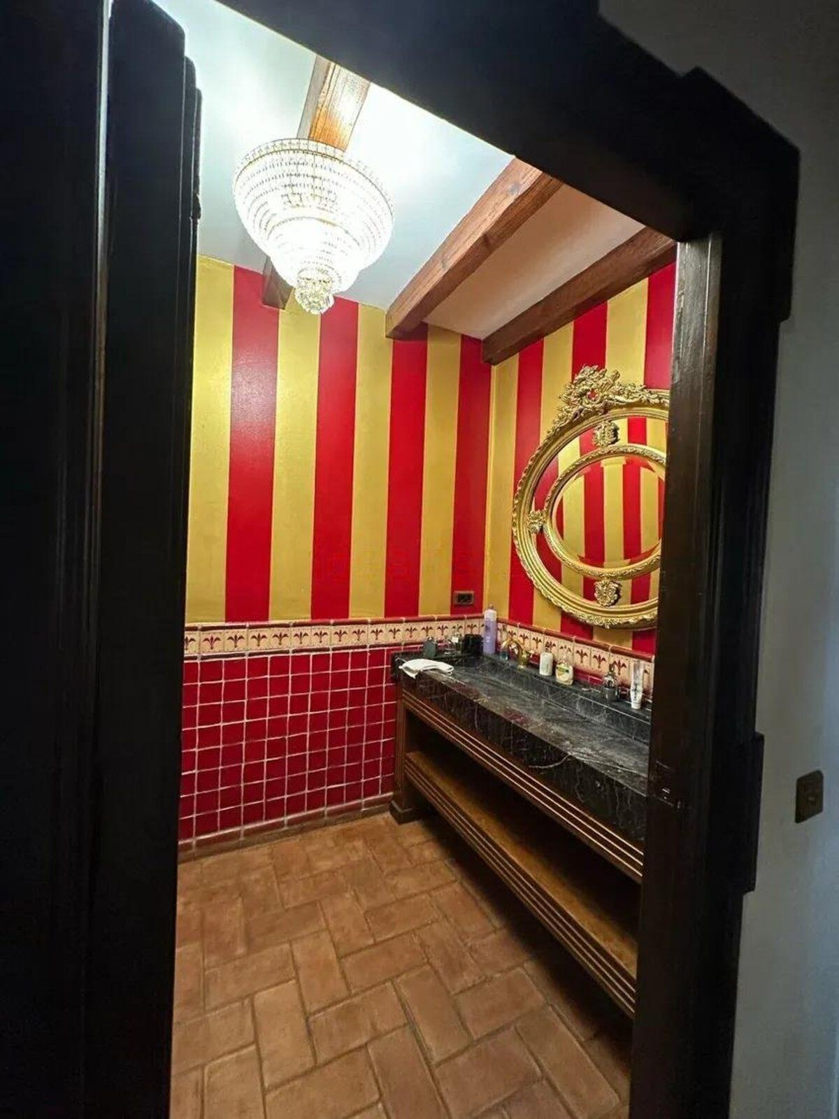 Se vende Villa - Chalet de 9 dormitorios en Costa Del Sol, Málaga, España