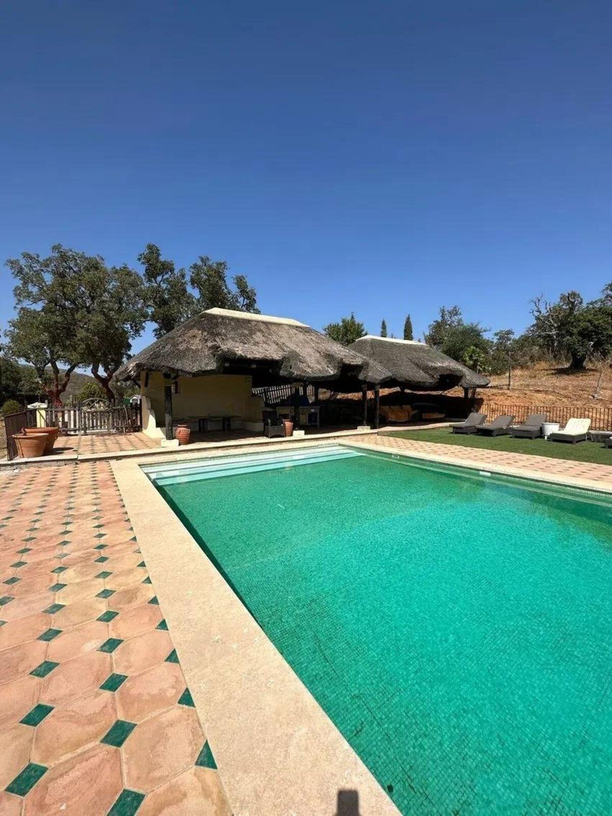 Se vende Villa - Chalet de 9 dormitorios en Costa Del Sol, Málaga, España
