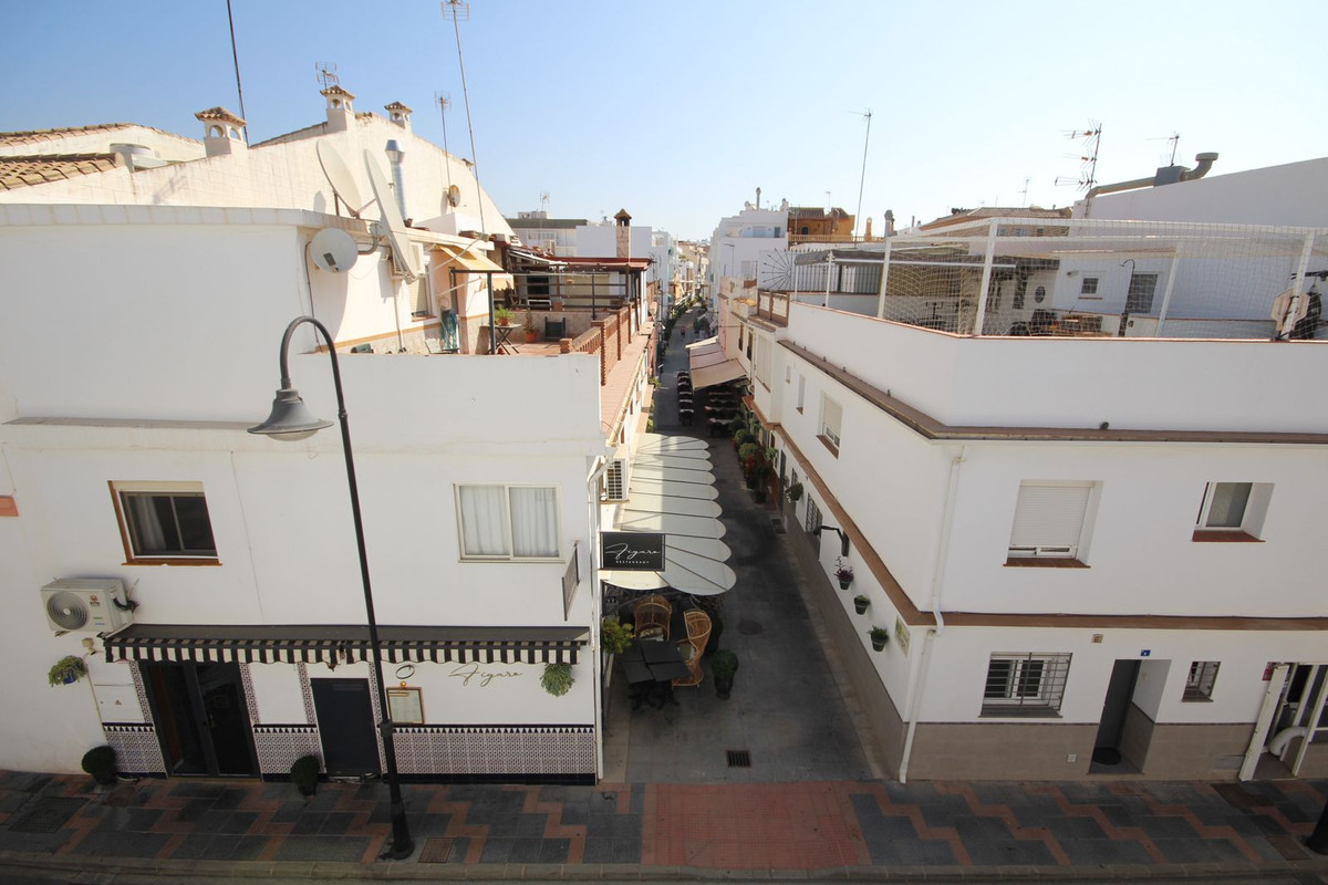 6 Bed Townhouse for sale in La Cala De Mijas Costa Del Sol, Málaga, Spain