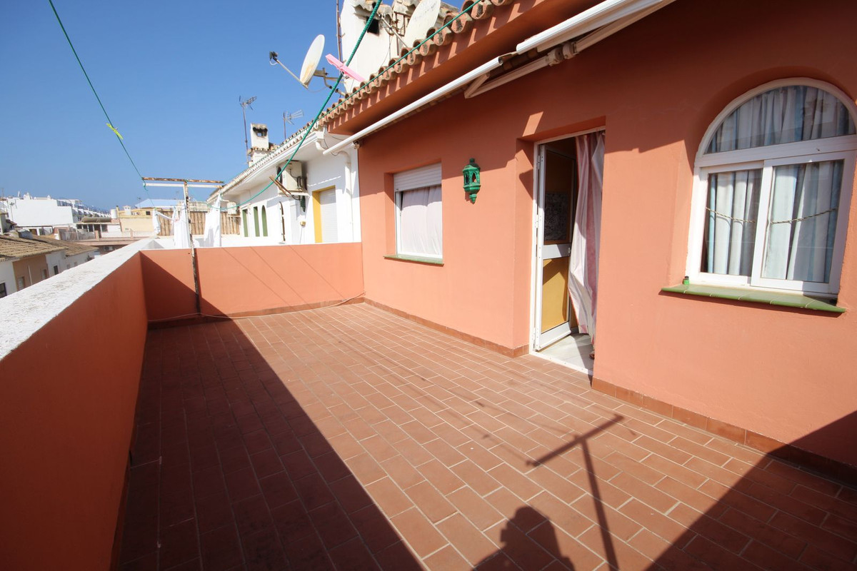 6 Bed Townhouse for sale in La Cala De Mijas Costa Del Sol, Málaga, Spain
