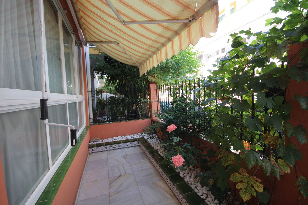 6 Bed Townhouse for sale in La Cala De Mijas Costa Del Sol, Málaga, Spain