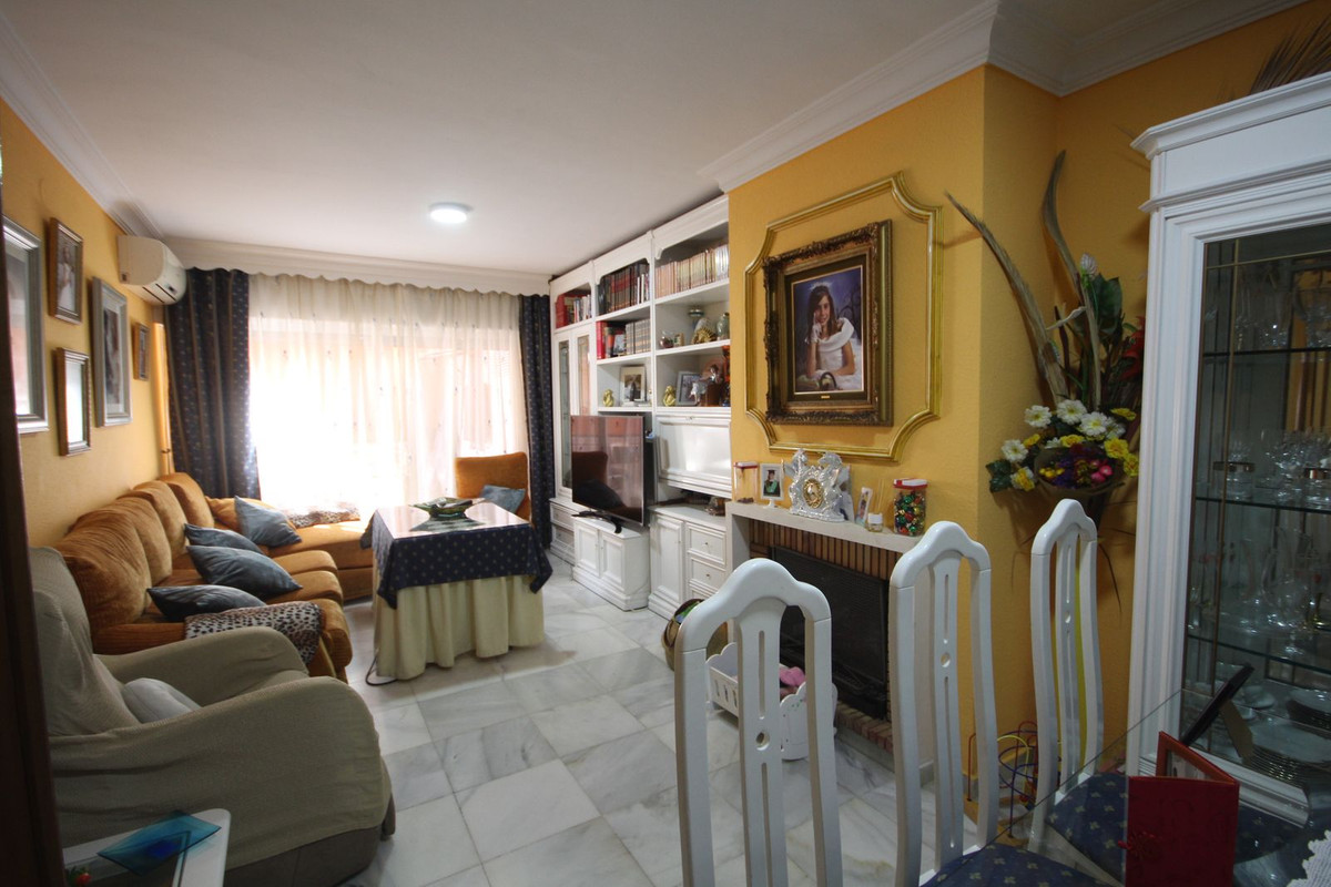 6 Bed Townhouse for sale in La Cala De Mijas Costa Del Sol, Málaga, Spain