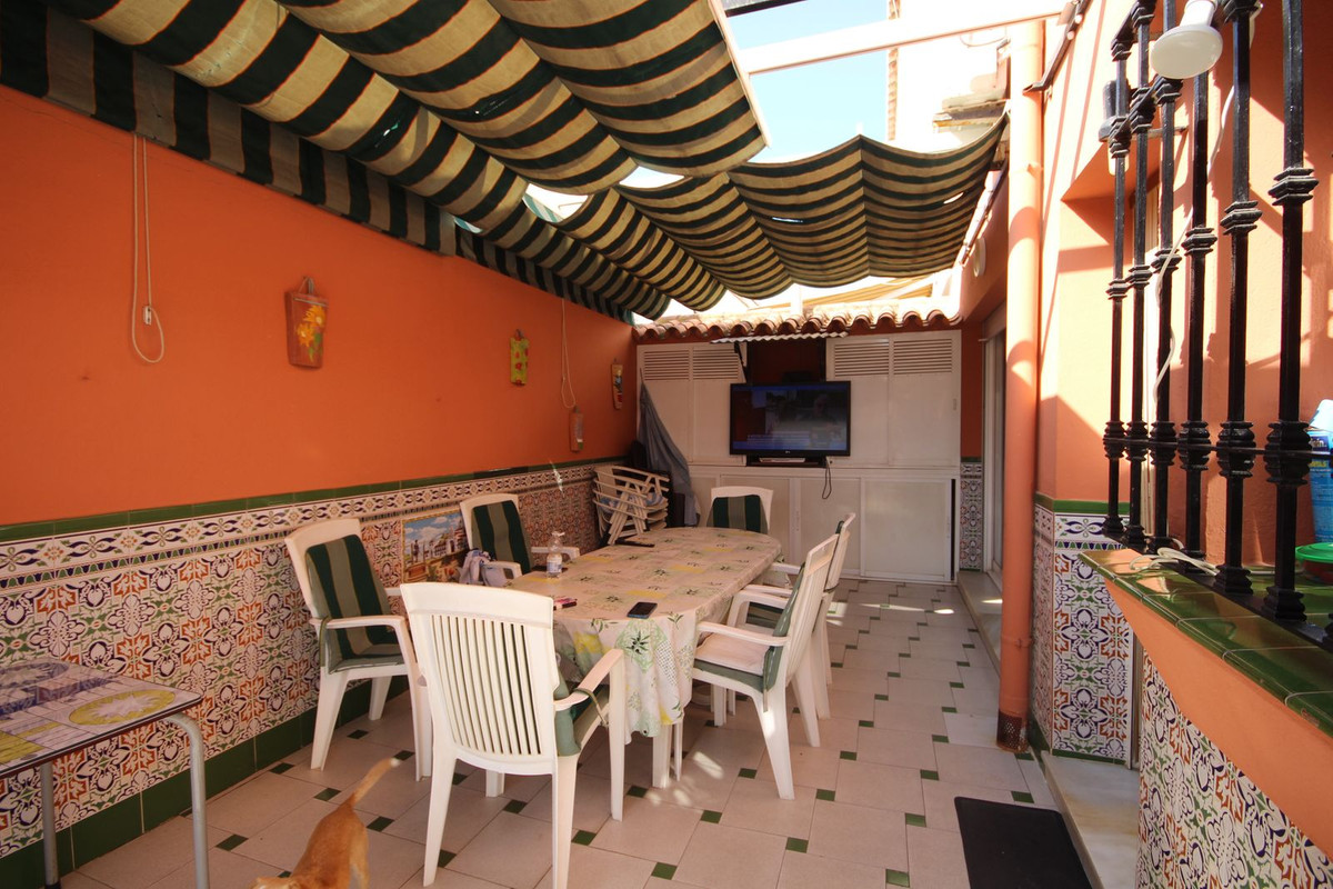 6 Bed Townhouse for sale in La Cala De Mijas Costa Del Sol, Málaga, Spain