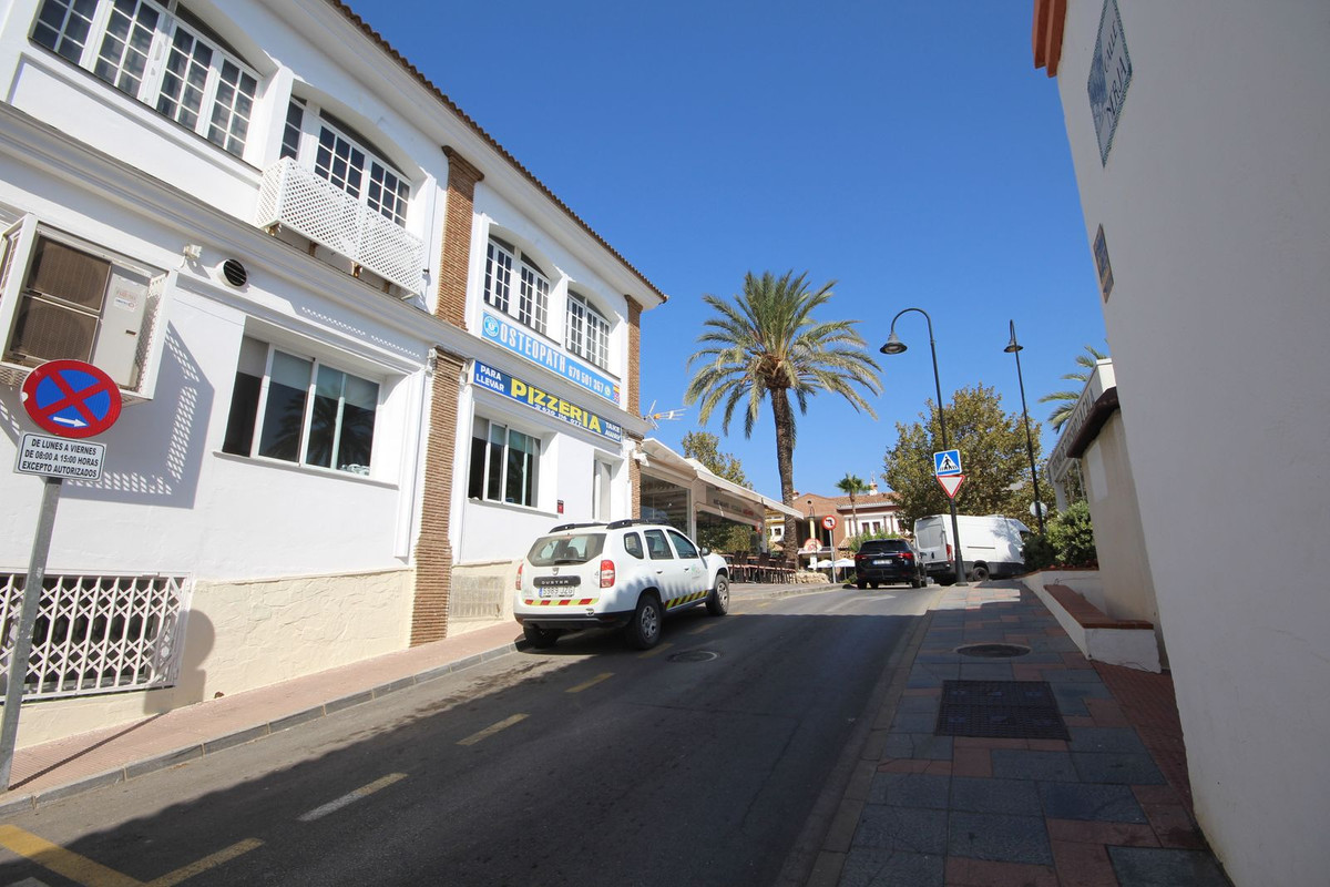 6 Bed Townhouse for sale in La Cala De Mijas Costa Del Sol, Málaga, Spain