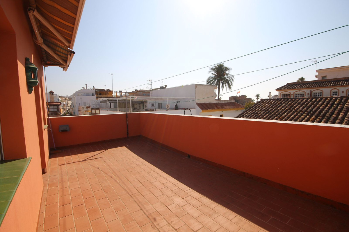 6 Bed Townhouse for sale in La Cala De Mijas Costa Del Sol, Málaga, Spain