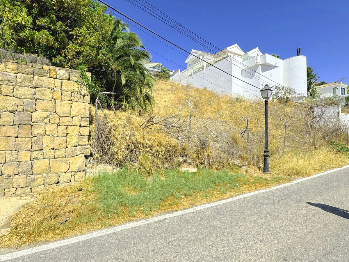Plots for sale in Nueva Andalucía Costa Del Sol, Málaga, Spain