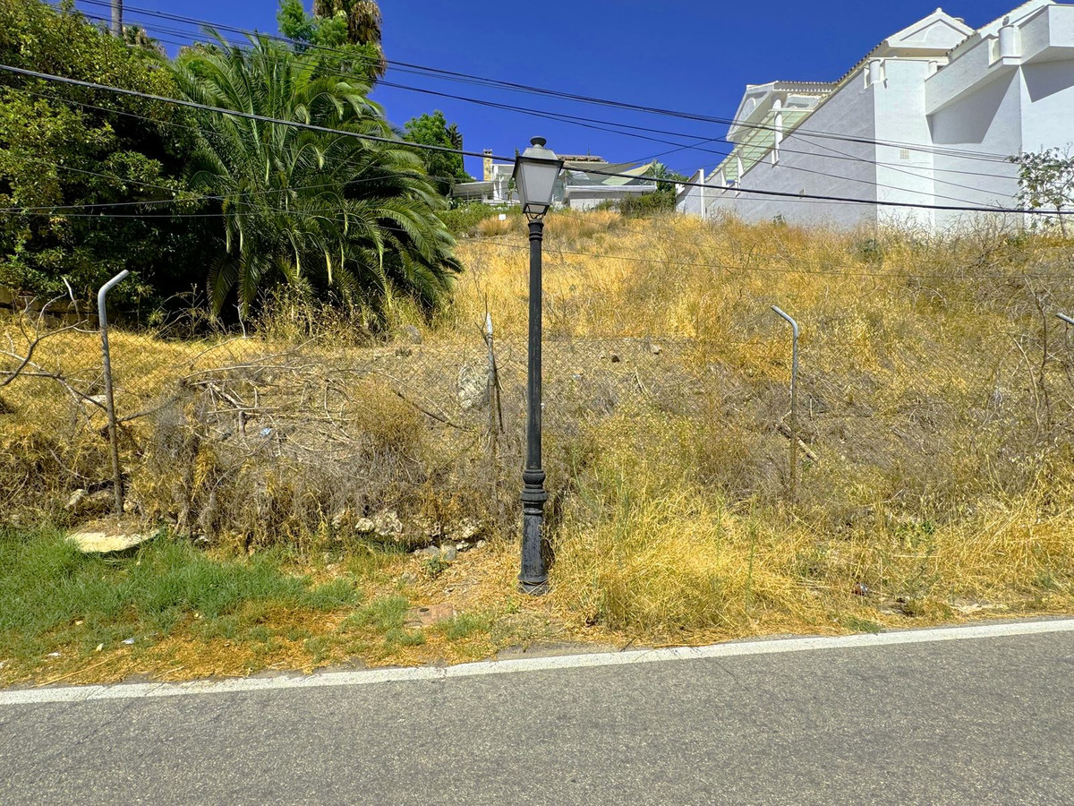 Plots for sale in Nueva Andalucía Costa Del Sol, Málaga, Spain