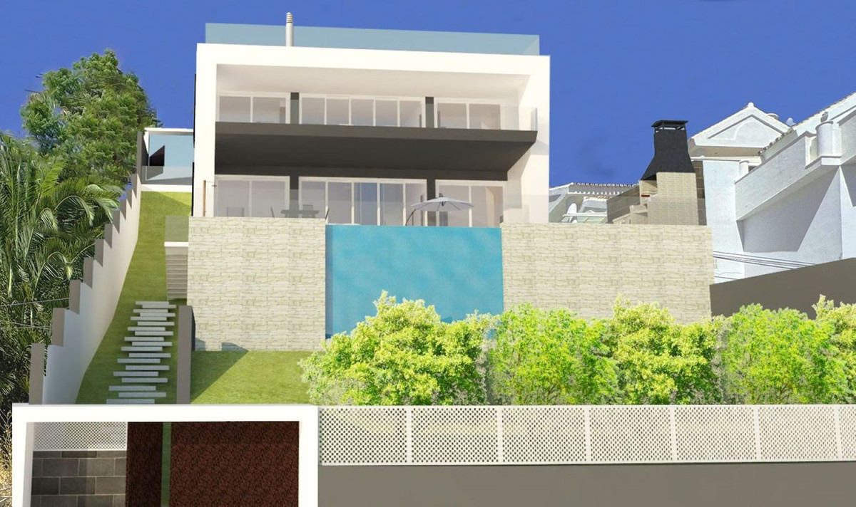 Plots for sale in Nueva Andalucía Costa Del Sol, Málaga, Spain