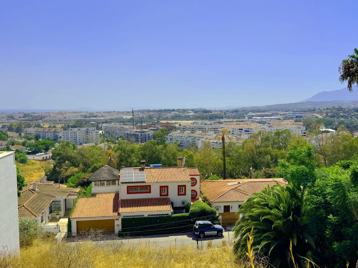 Plots for sale in Nueva Andalucía Costa Del Sol, Málaga, Spain