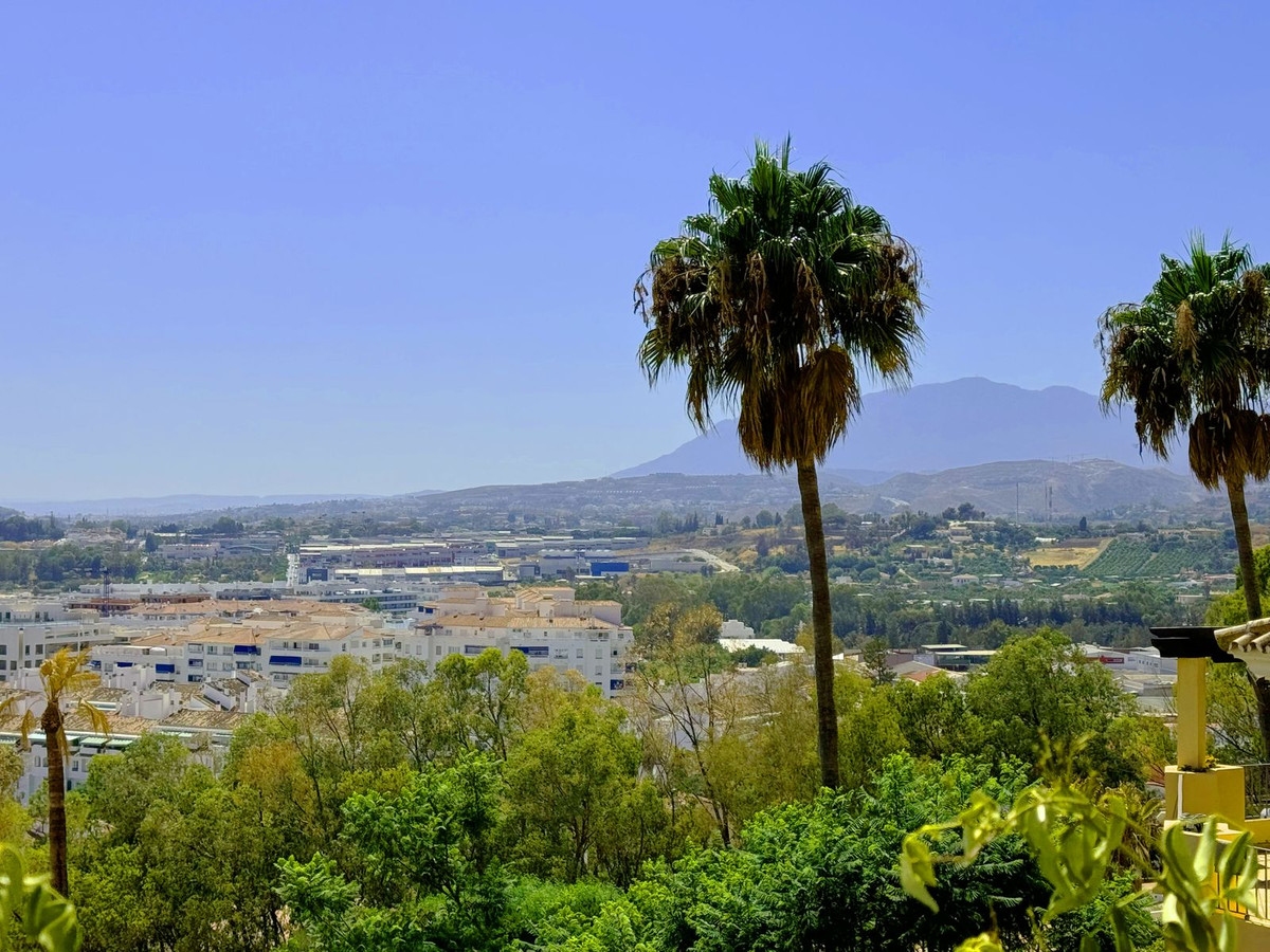 Plots for sale in Nueva Andalucía Costa Del Sol, Málaga, Spain