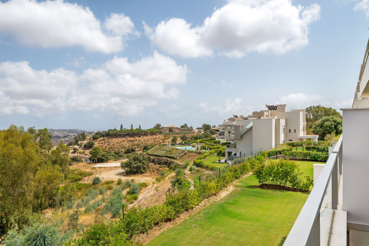 Se vende Apartamento Planta Media de 2 dormitorios en Costa Del Sol, Málaga, España