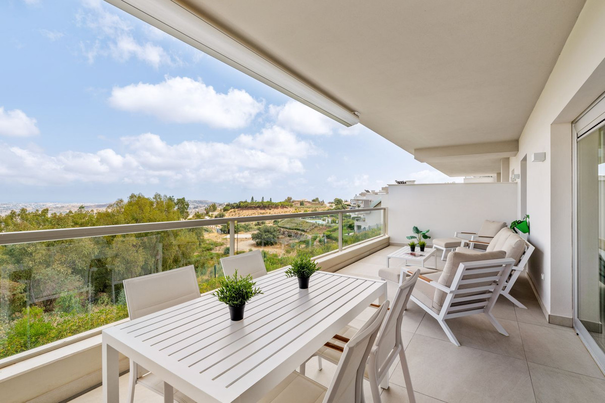 Se vende Apartamento Planta Media de 2 dormitorios en Costa Del Sol, Málaga, España