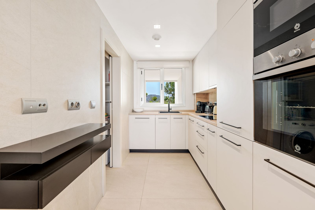 Se vende Apartamento Planta Media de 2 dormitorios en Costa Del Sol, Málaga, España