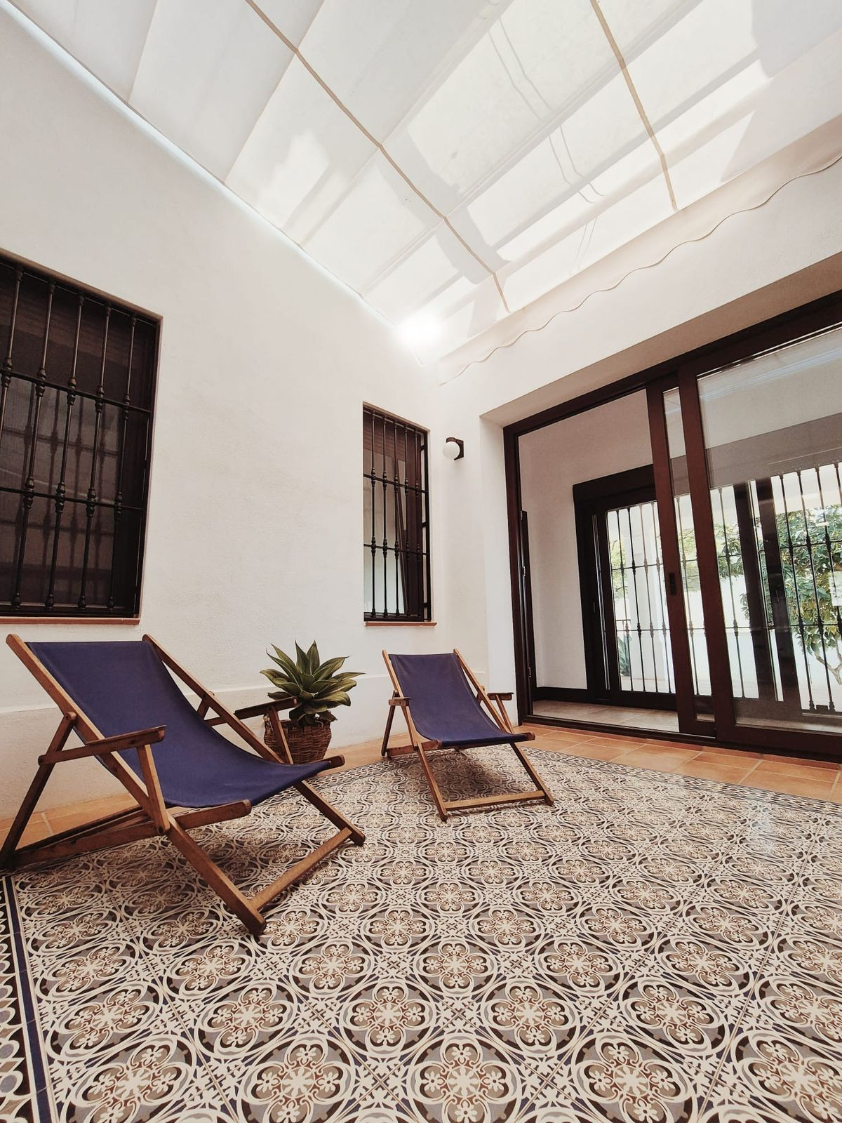 5 Bed Townhouse for sale in San Pedro De Alcántara Costa Del Sol, Málaga, Spain