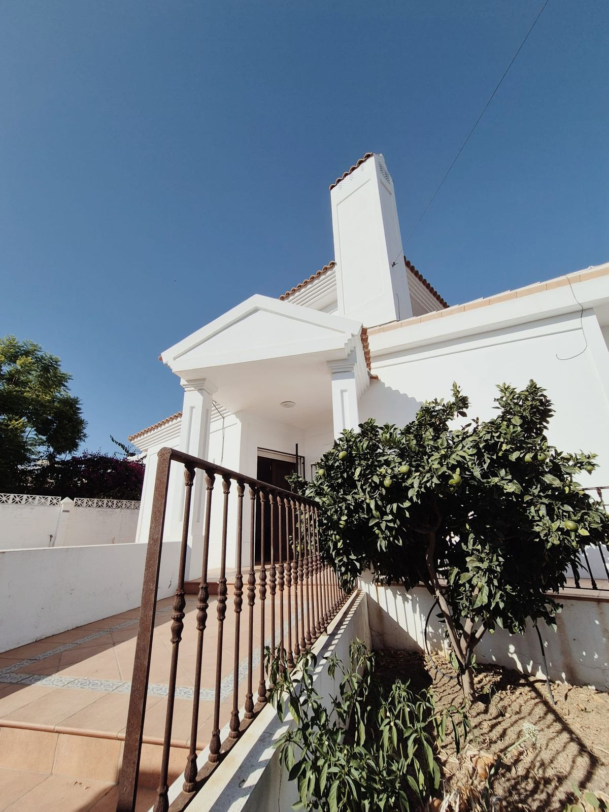 5 Bed Townhouse for sale in San Pedro De Alcántara Costa Del Sol, Málaga, Spain