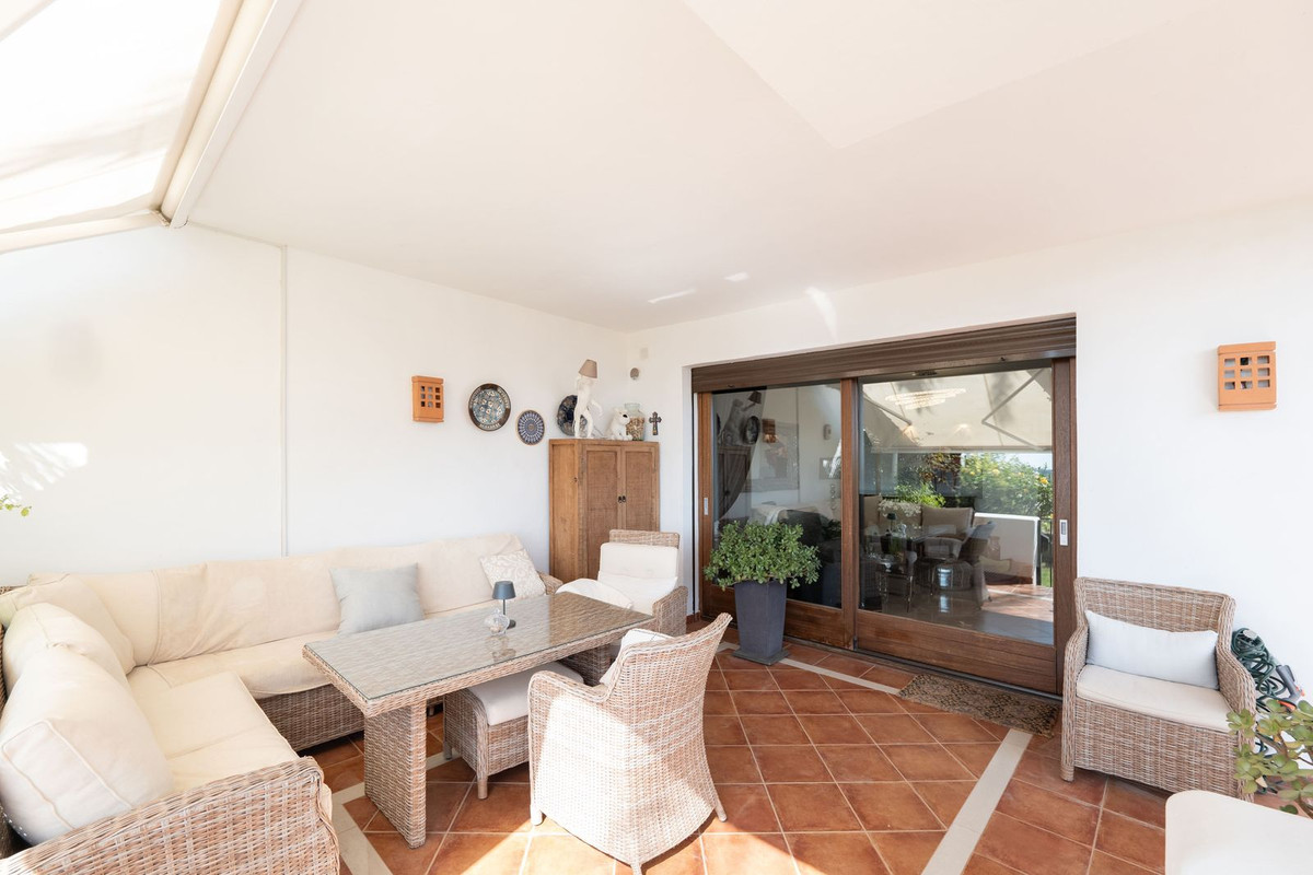 4 Bed Townhouse for sale in Benahavís Costa Del Sol, Málaga, Spain