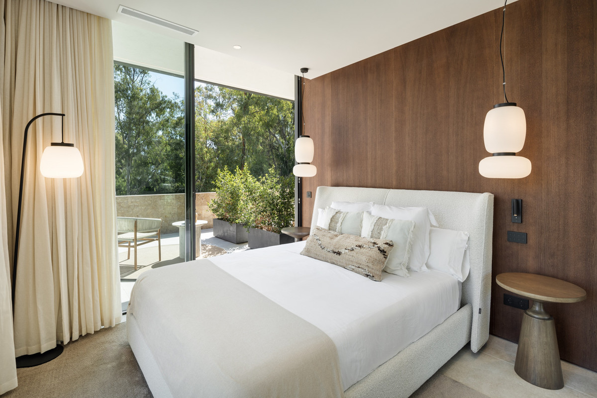 Se vende Villa - Chalet de 5 dormitorios en Costa Del Sol, Málaga, España