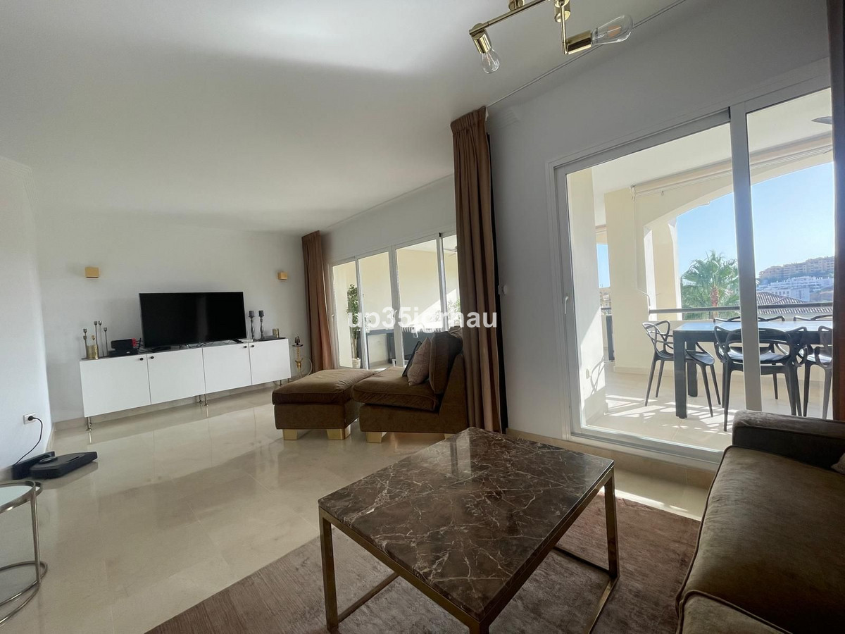 2 Bed Apartment for sale in Selwo Costa Del Sol, Málaga, Spain