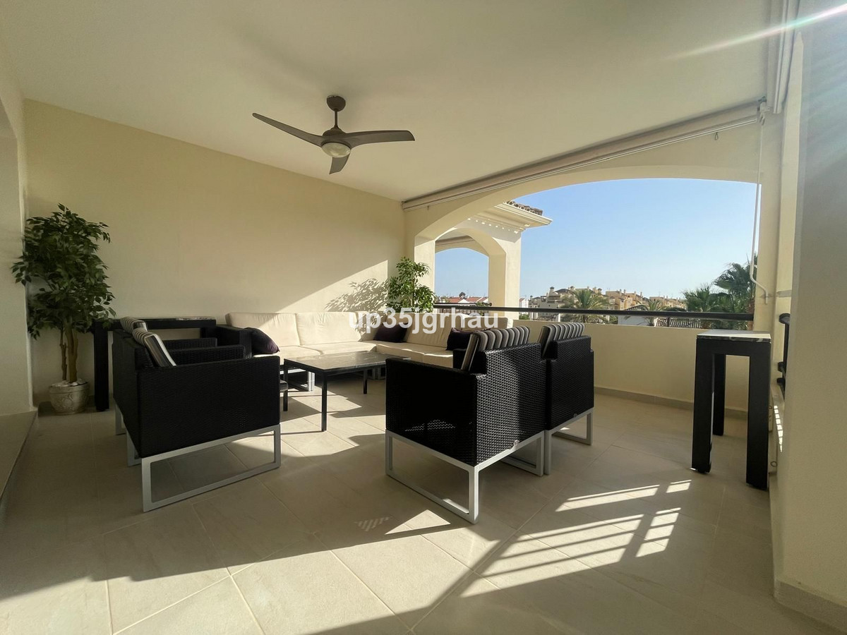 2 Bed Apartment for sale in Selwo Costa Del Sol, Málaga, Spain