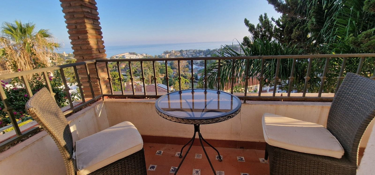 7 Bed Townhouse for sale in Málaga Este Costa Del Sol, Málaga, Spain