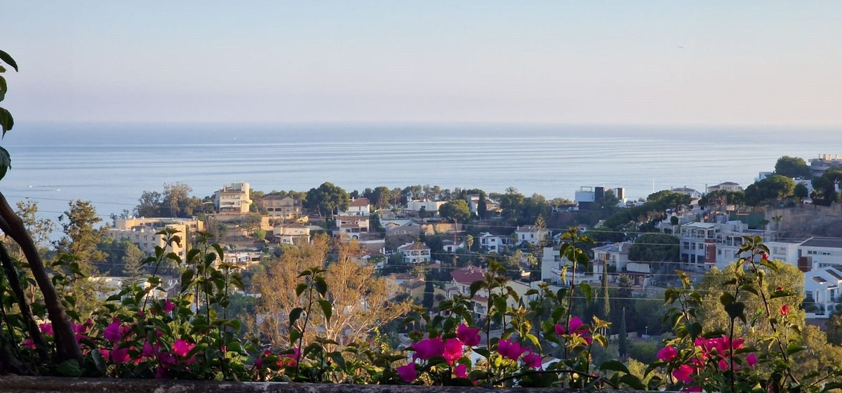 7 Bed Townhouse for sale in Málaga Este Costa Del Sol, Málaga, Spain