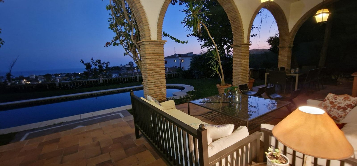 7 Bed Townhouse for sale in Málaga Este Costa Del Sol, Málaga, Spain