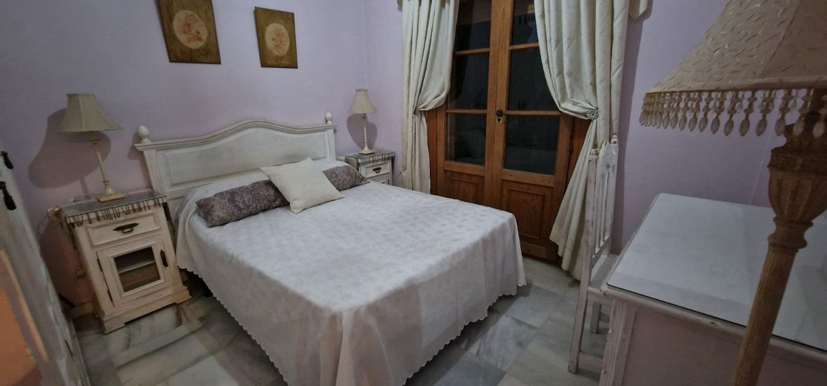 7 Bed Townhouse for sale in Málaga Este Costa Del Sol, Málaga, Spain