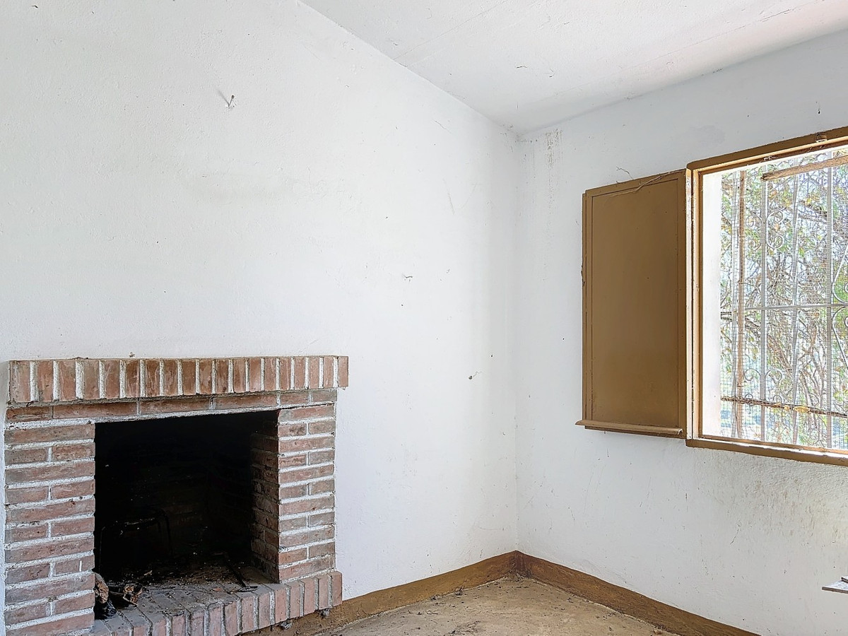 Se vende Finca - Cortijo de 4 dormitorios en Costa Del Sol East, Málaga, España