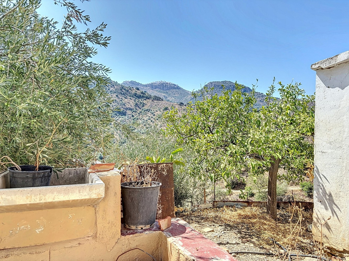 Se vende Finca - Cortijo de 4 dormitorios en Costa Del Sol East, Málaga, España