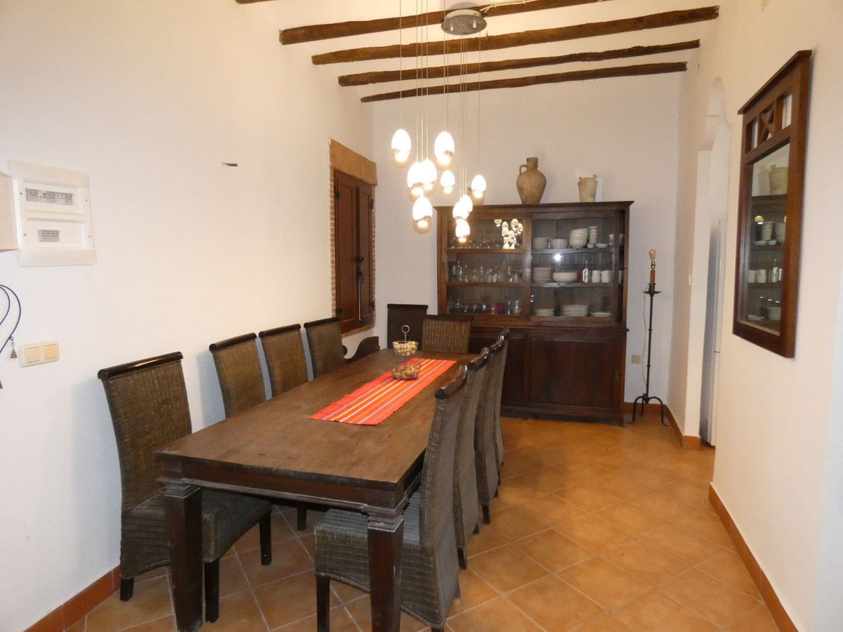 Se vende Villa - Chalet de 5 dormitorios en Costa Blanca, Alicante, España