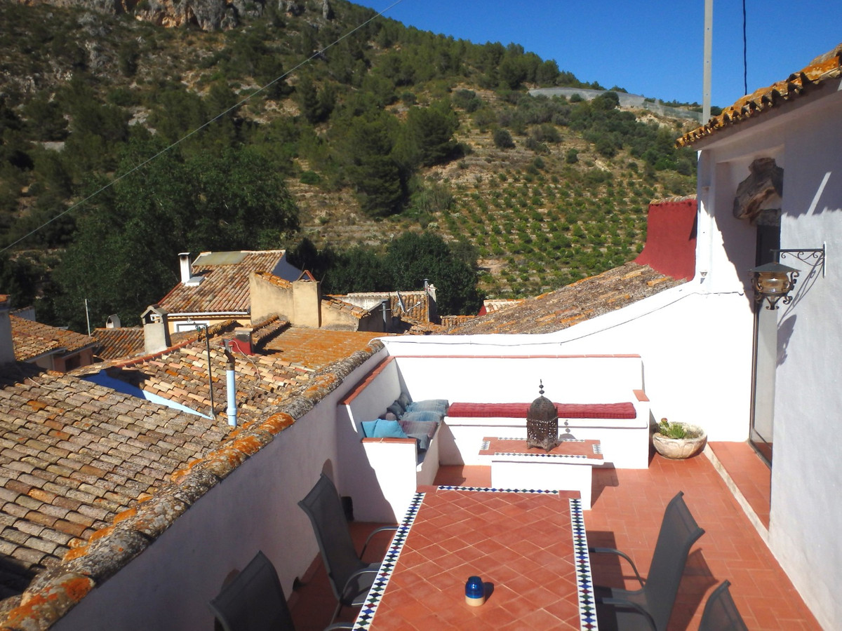 Se vende Villa - Chalet de 5 dormitorios en Costa Blanca, Alicante, España